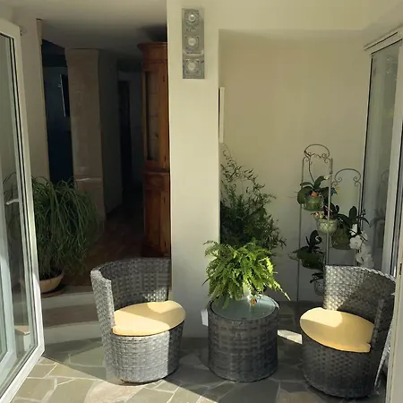 Apartment Luxury Jasmin-two Bedroom With Hot Tub